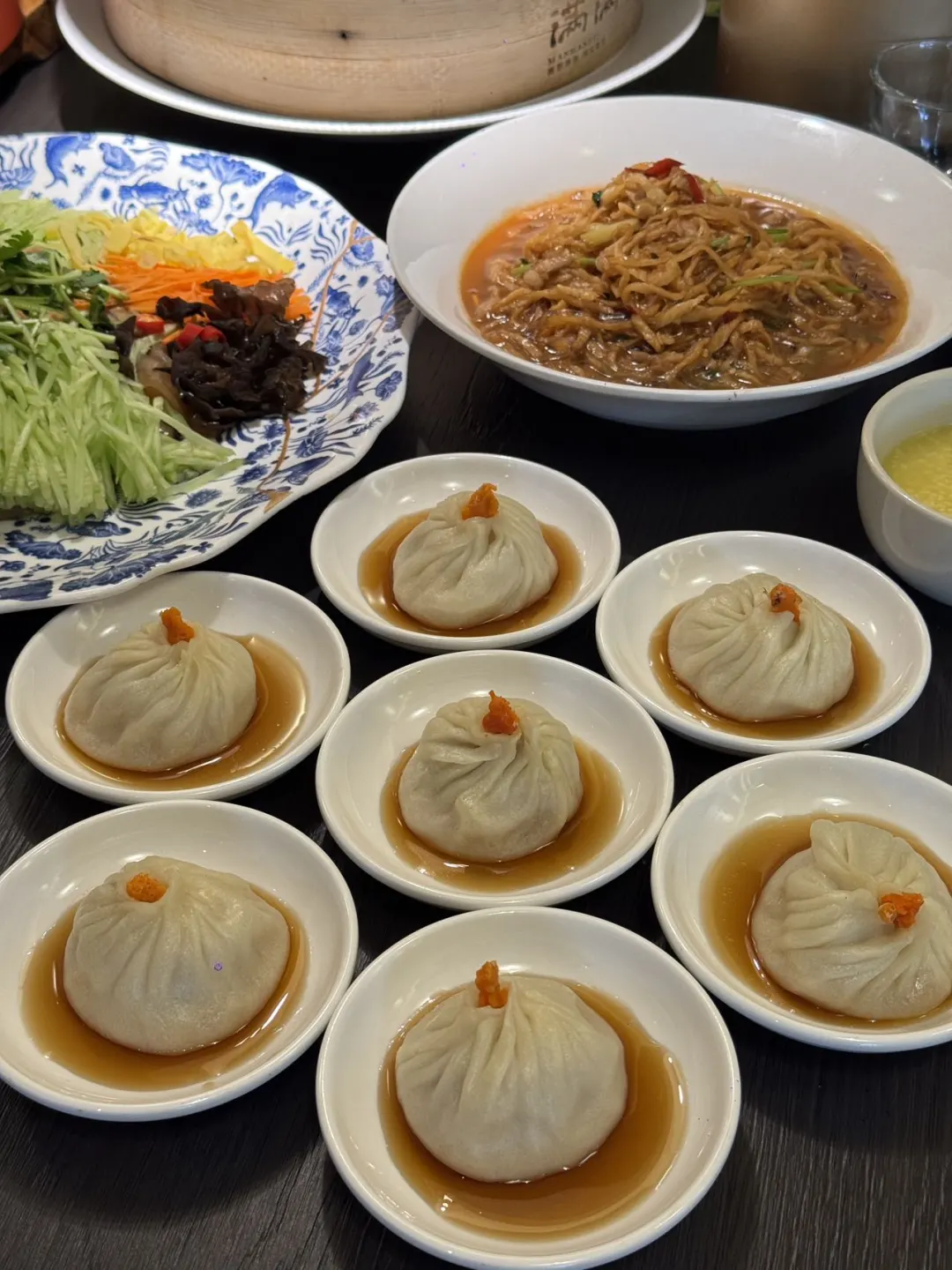 为了吃这一口，足足排队一小时