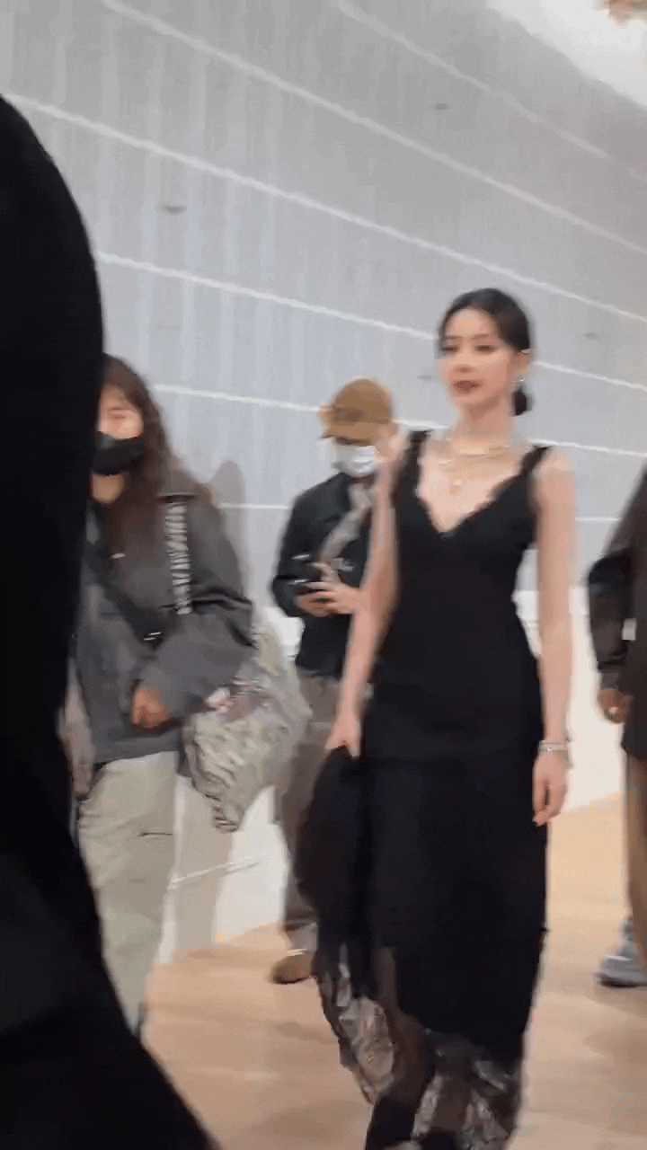 迪丽热巴美的太霸道太权威了！