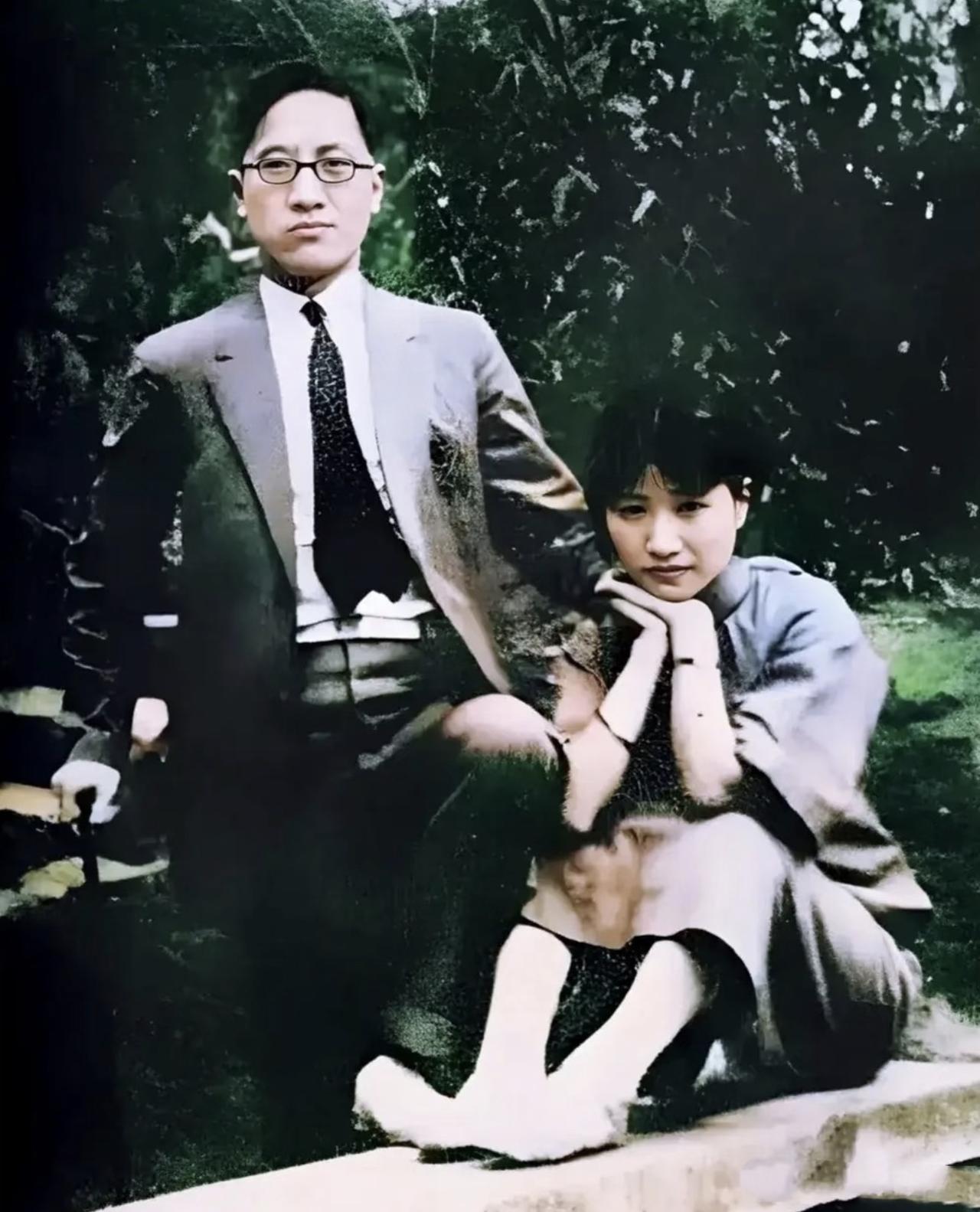 没想到被全民国舆论唱衰的徐志摩与陆小曼的婚姻，也曾拥有这般不染烟火的温柔甜蜜时刻