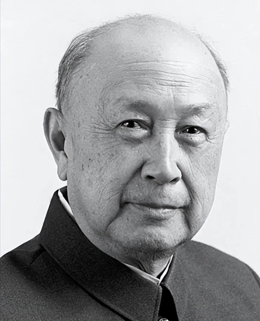 晚年，钱学森整天躺着，不爱说话，也不理人，家人以为他得了老年痴呆，谁知当医生问他