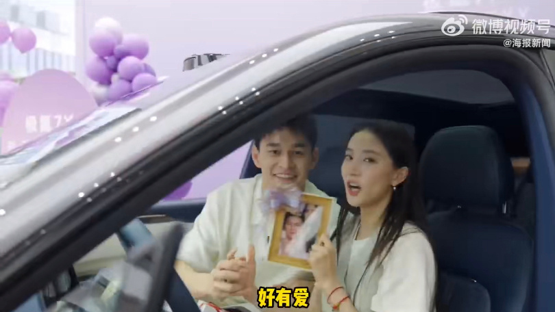 孙杨被曝520给张豆豆送车孙杨前脚刚结束比赛的激烈角逐，后脚就切换到520宠妻模