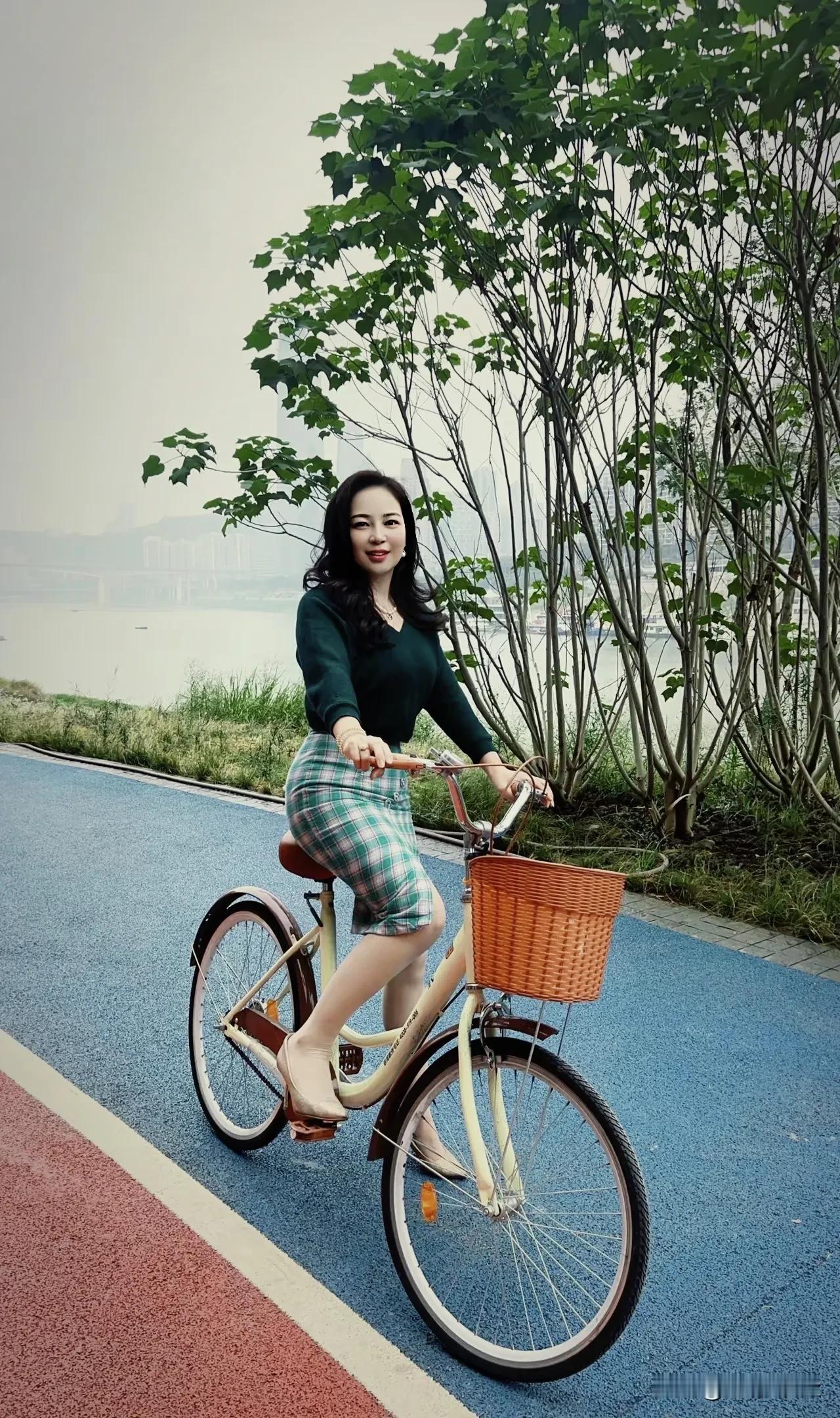 把自己的身体管好，才是你的第一顺序。
身体健康就是自己最大的福报，要去惜福，拥抱