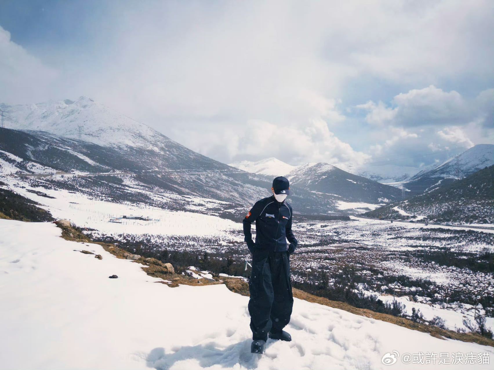 鹭卓连发12张雪山图种地吧真的被鹭卓这12张雪山图美晕，西藏的雪山云海被他拍得太