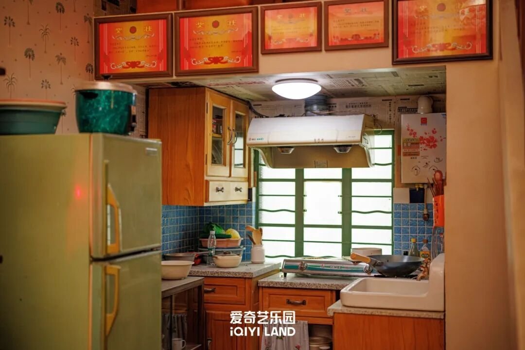 刷到桃乐园有莲花楼舞台剧和唐朝诡事录鬼市探案剧粉DNA动了，已约好闺蜜2月8日冲