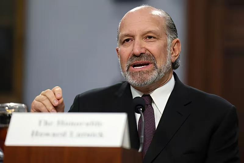 11月20日，美国商务部长卢特尼克对媒体说:“特朗普的关税政策效果明显，当月商品