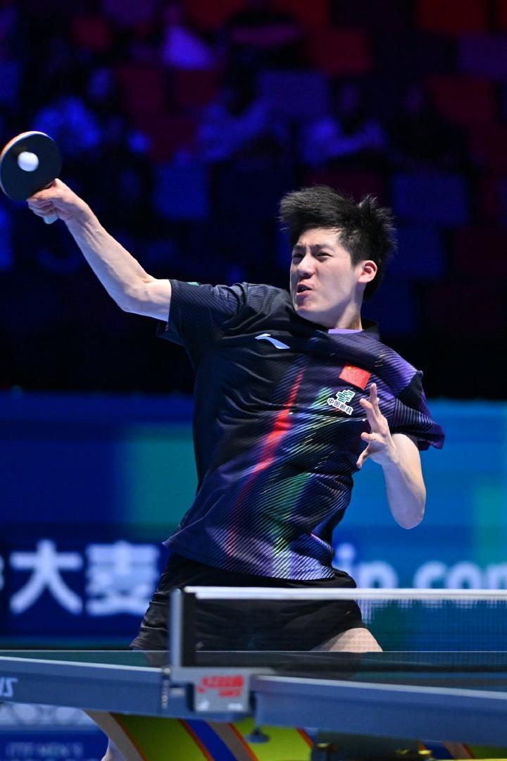 国乒九名年轻选手出战今天开赛的WTT常规挑战赛太原站单打资格赛，他们是:
男单李