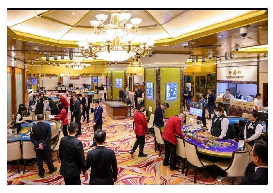 澳门赌场关大半，
最讽刺的真相藏不住了！
原因居然不是经营不善？

其实并不是这