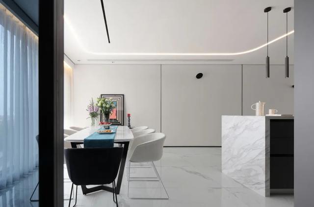 251㎡现代大平层，高级时尚、意境端庄，人文舒适的家