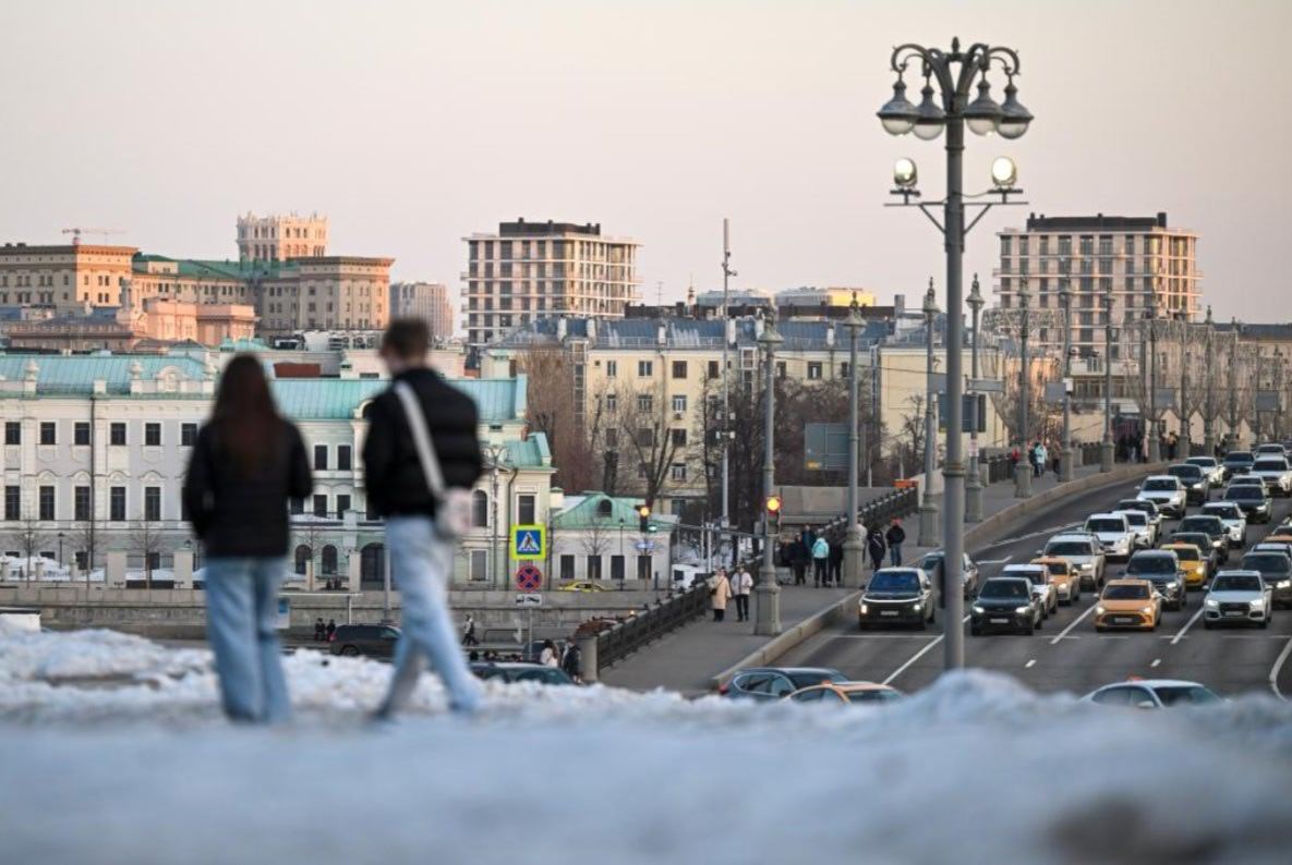 俄罗斯政府表示，俄副总理亚历山大·诺瓦克27日指示能源部起草一项行政命令，自4月