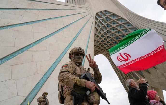 伊朗伊斯兰革命卫队：袭击科威特美军基地造成“大量美军人员死亡”
革命卫队称，袭击