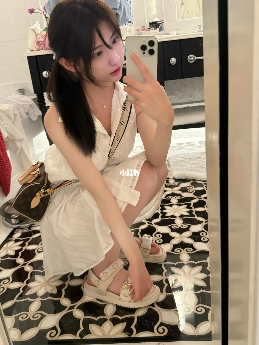 照片不太会拍～