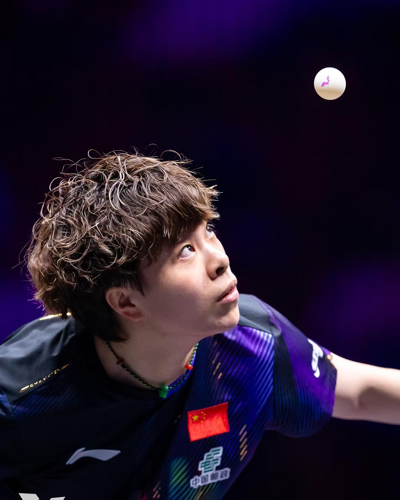 恭喜王艺迪率先晋级女单16强，
去年的遗憾今年弥补了，
后面的比赛继续加油！
