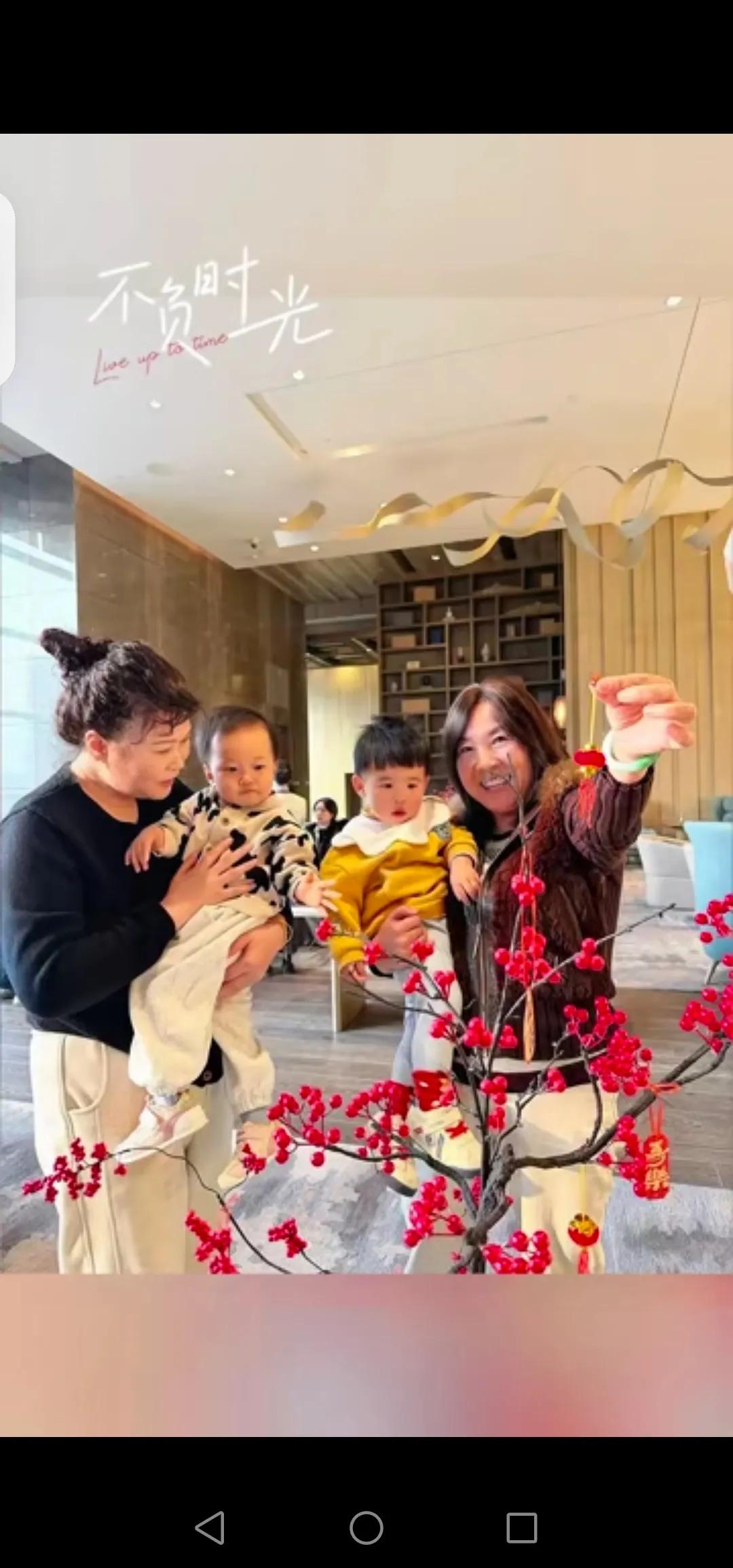 🌞今日又是被温暖与欢笑填满的一天！（夏天女士）

和闺蜜相约，开启了一场两个家