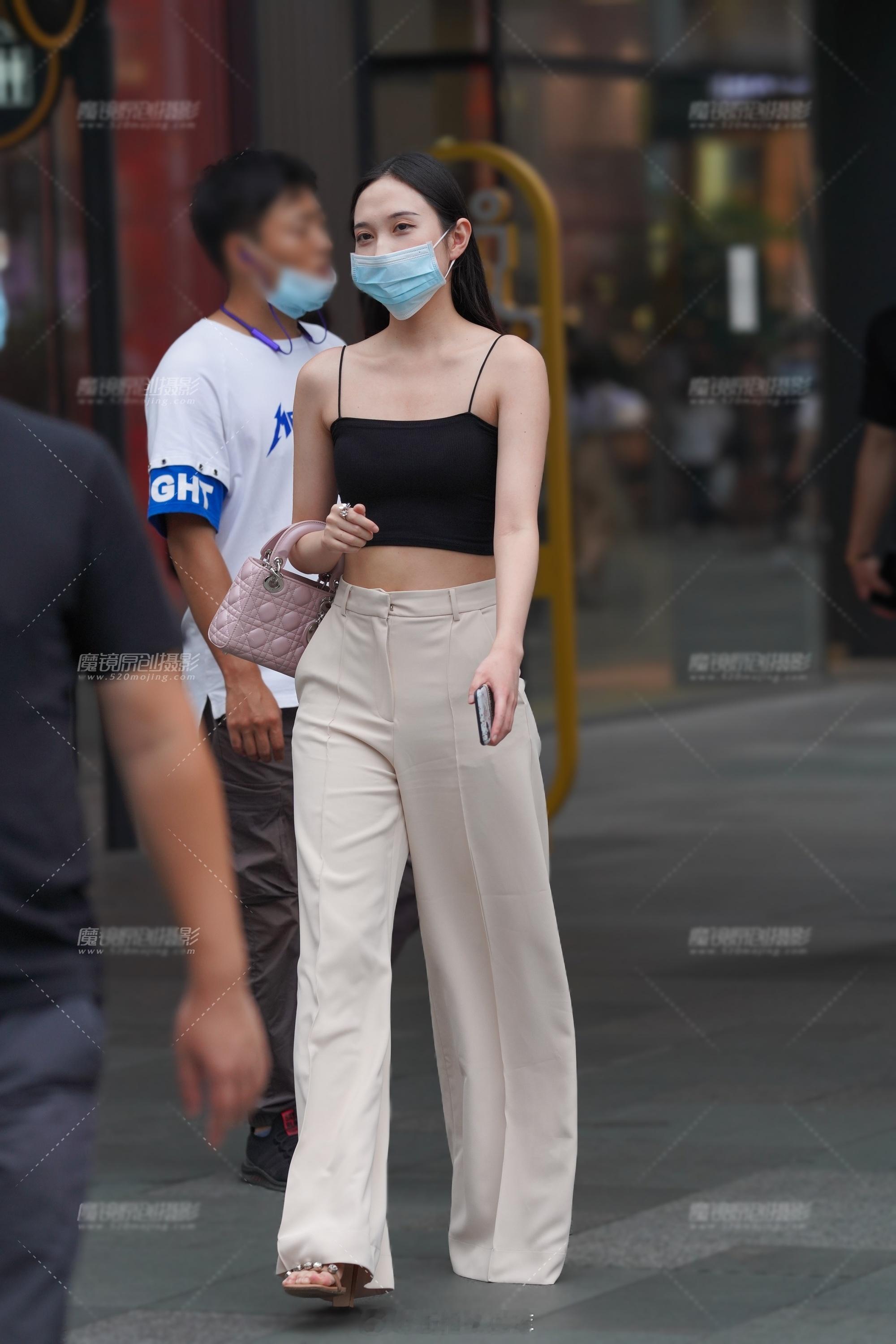 女生穿休闲裤的魅力在哪？ootd ​​​