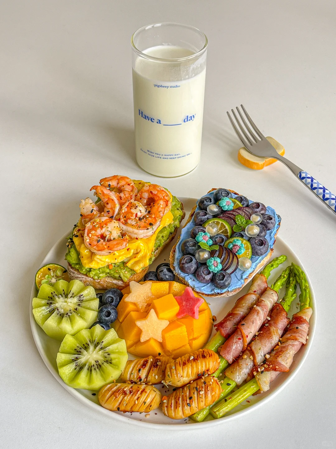 元气brunch🥣 恰巴塔三明治拼盘🥪牛奶🥛