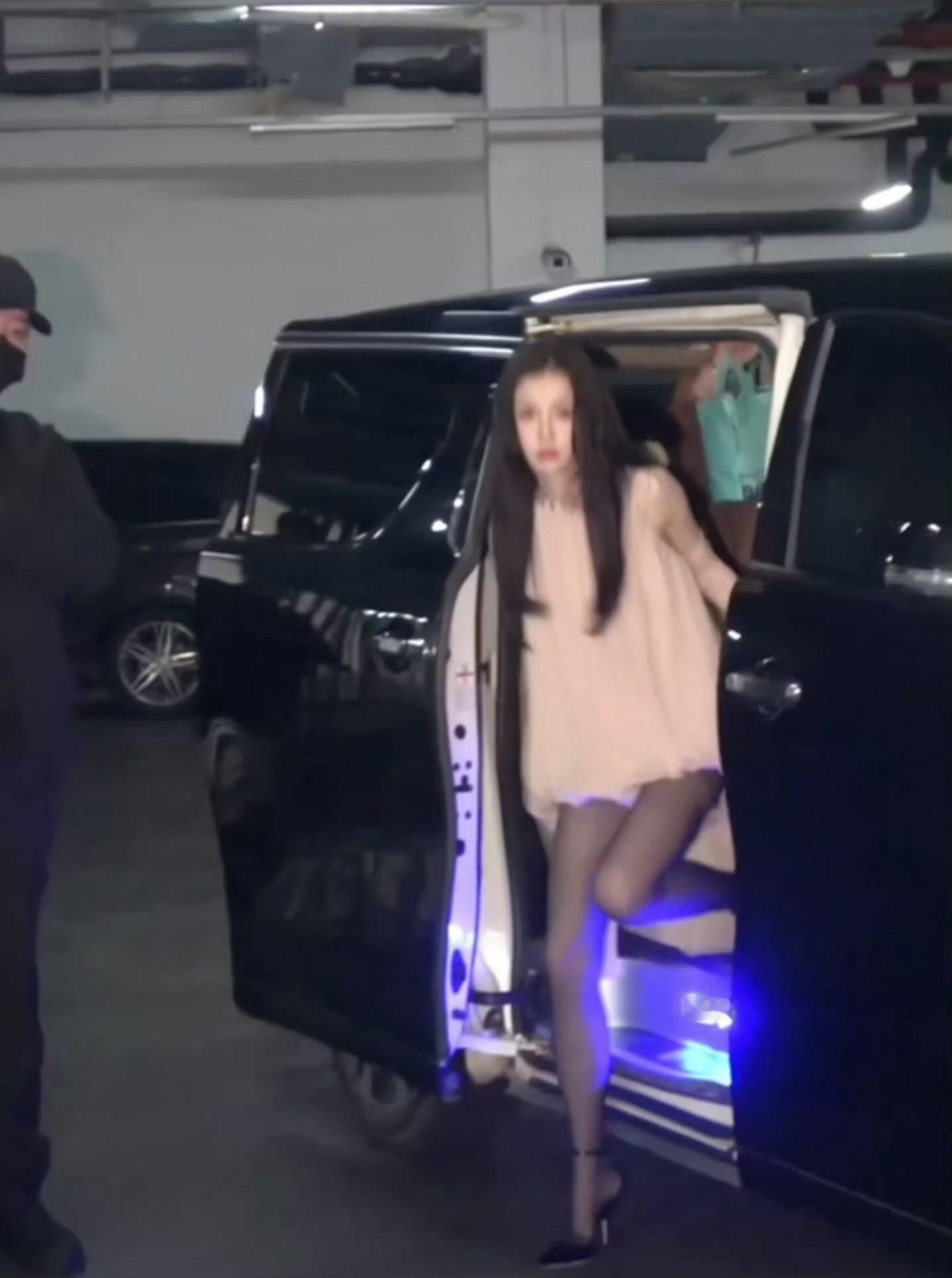 虞书欣这身材比例好绝！！！有被惊艳到这张图 虞书欣