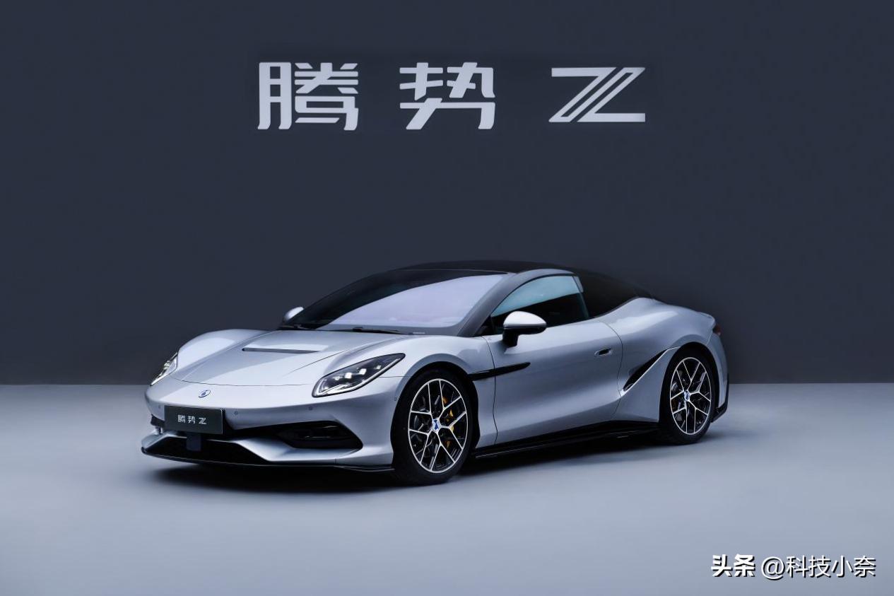 腾势 Z 登陆成都车展，和主打家用旗舰的汉唐路线完全不同，领先技术赋能旗舰产品，
