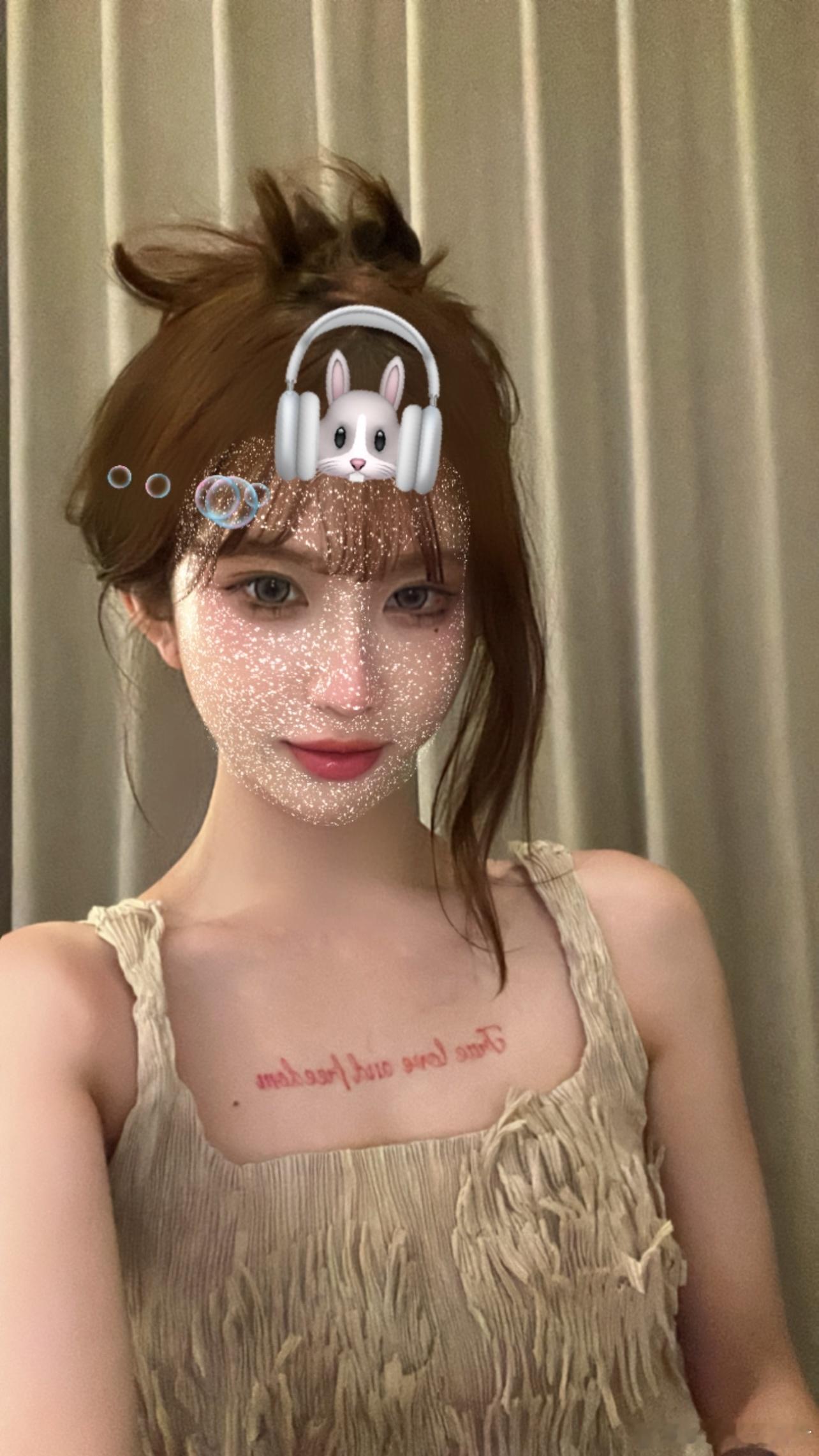 卸妆前的最美时刻。 ​​​