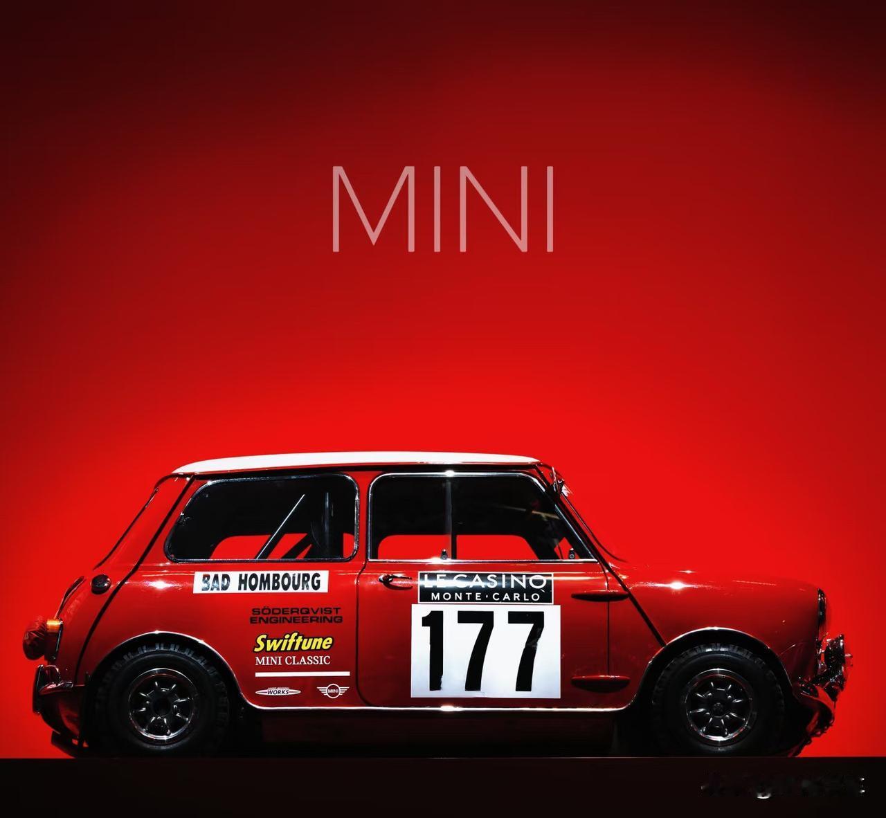 当圆形头灯遇见电动化浪潮，宝马MINI这个带着英伦基因的小胖子，正站在燃油与电动