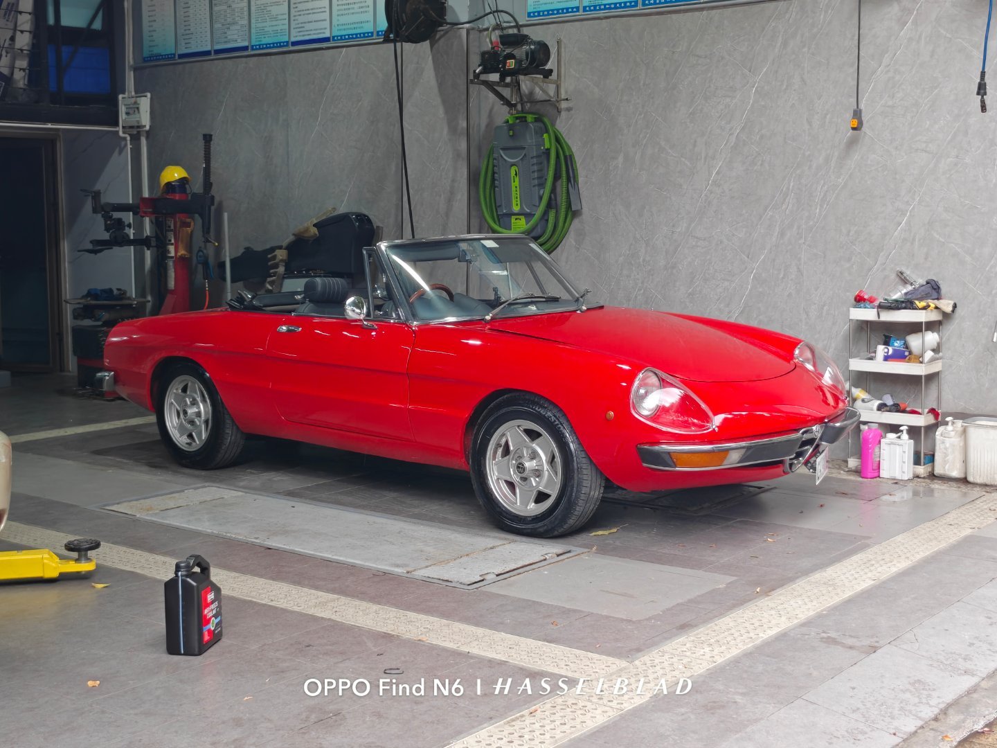 你们敢想象这台车是1974年出厂的 王先森turbo 大v聊车