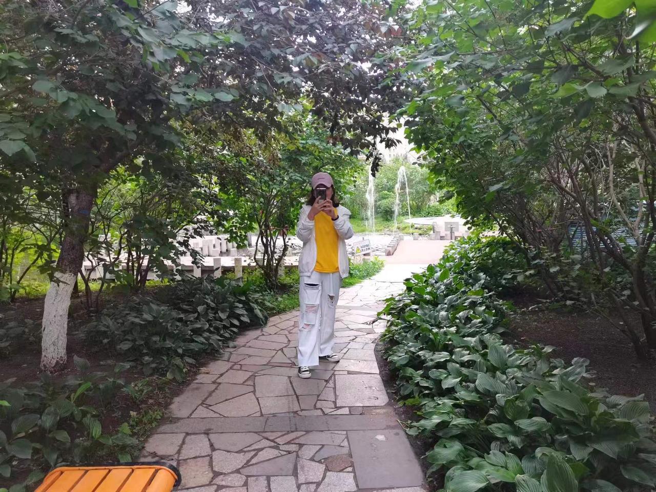 女人需不需要经济独立女性非常有必要实现经济独立，它能让你不必依附他人经济供给，拥