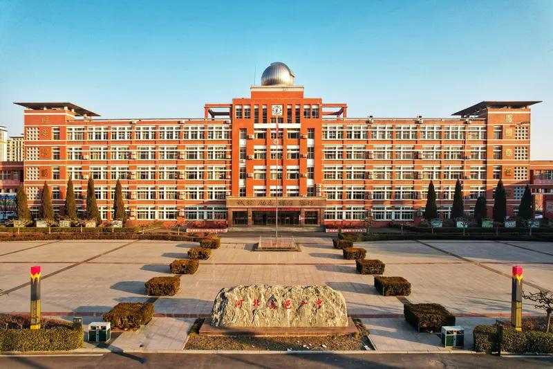 感谢博兴教育局领导，今年终于老师们体检了，无论在职的，还是退休的，都能享受到这一