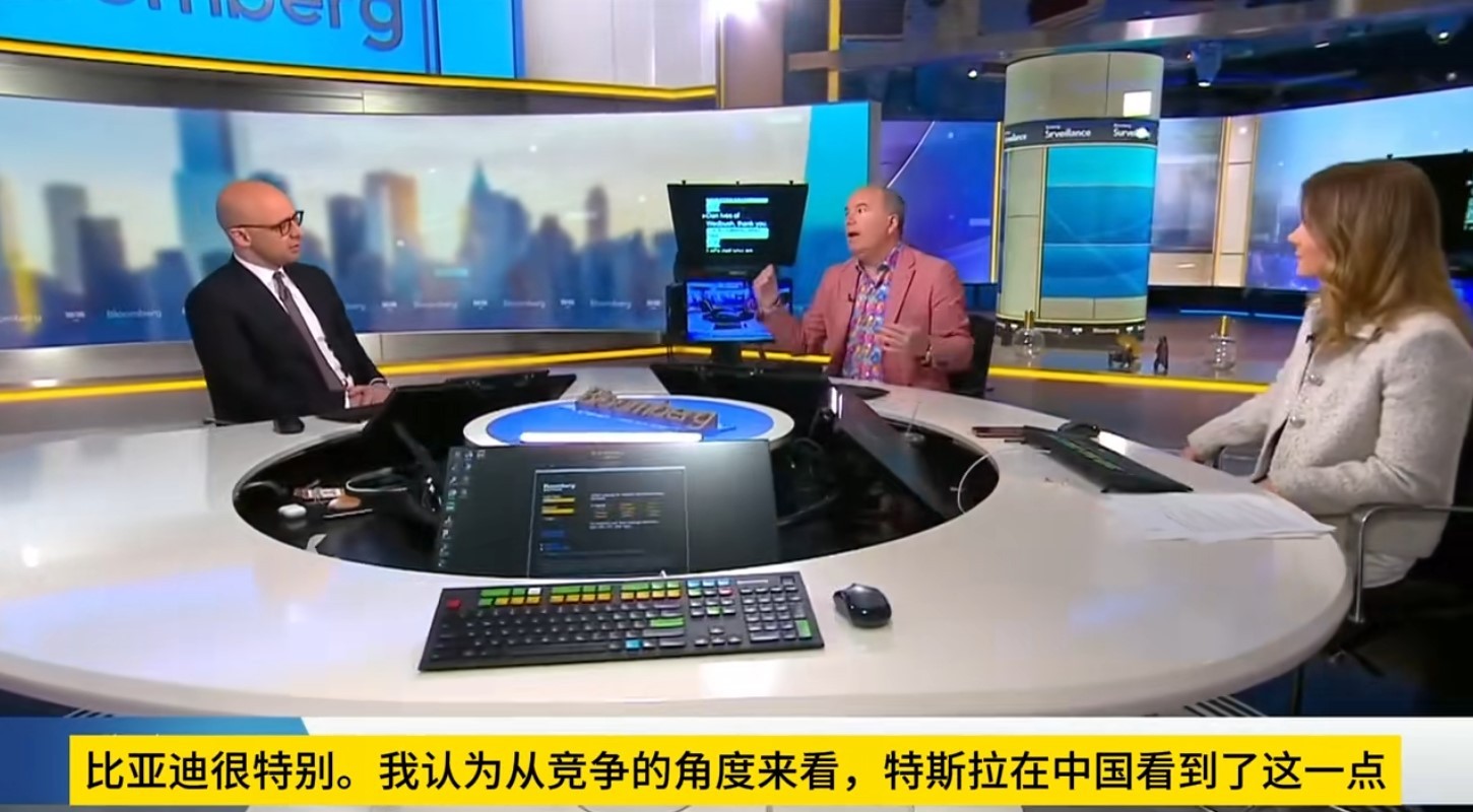 近日，美国商务部宣布，在对华加征301关税的复审期结束后，决定在原有的301关税