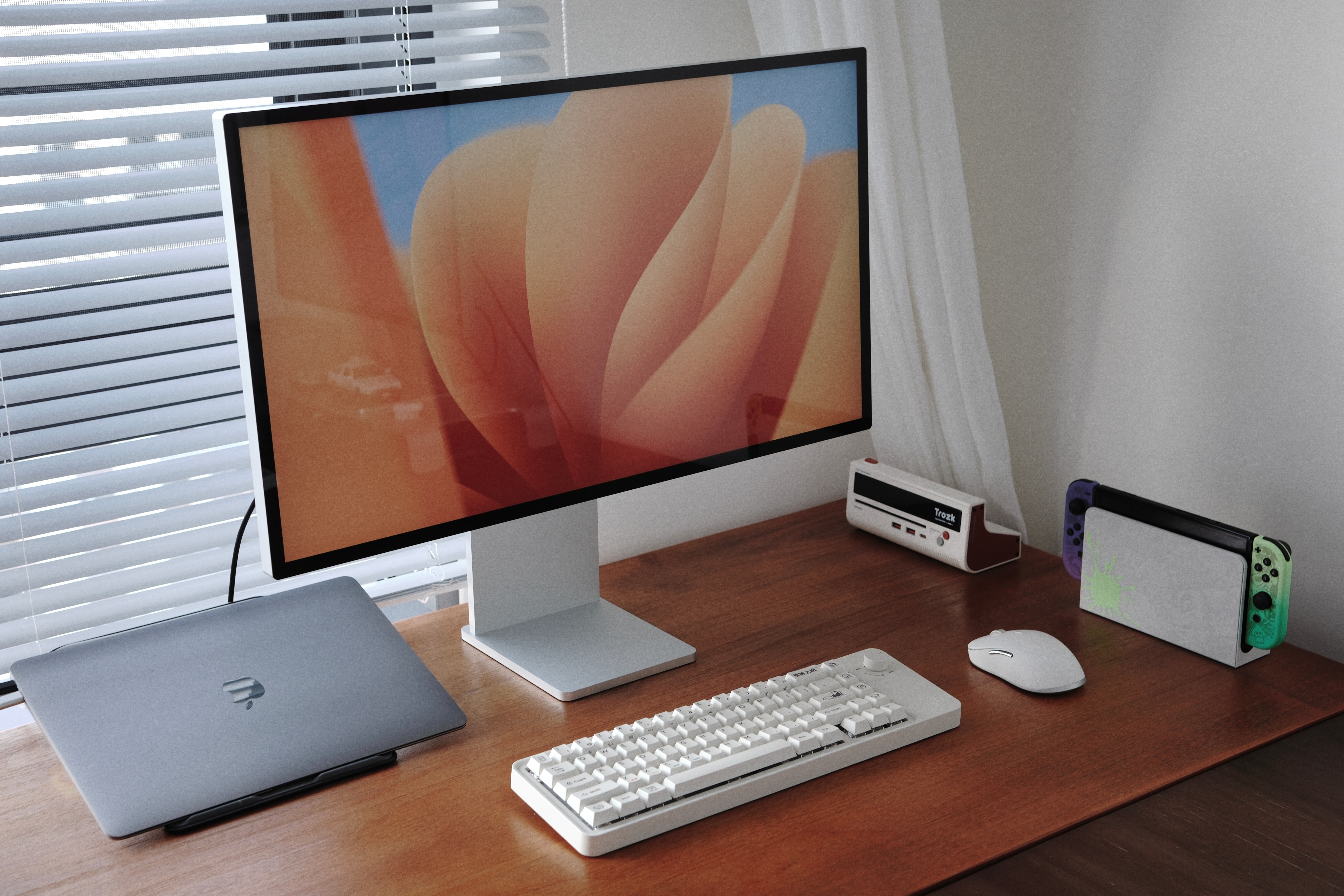 晒晒最新的小米无线鼠标4 Pro，办公真的很好用。搭载了TOG全域传感器，全新电