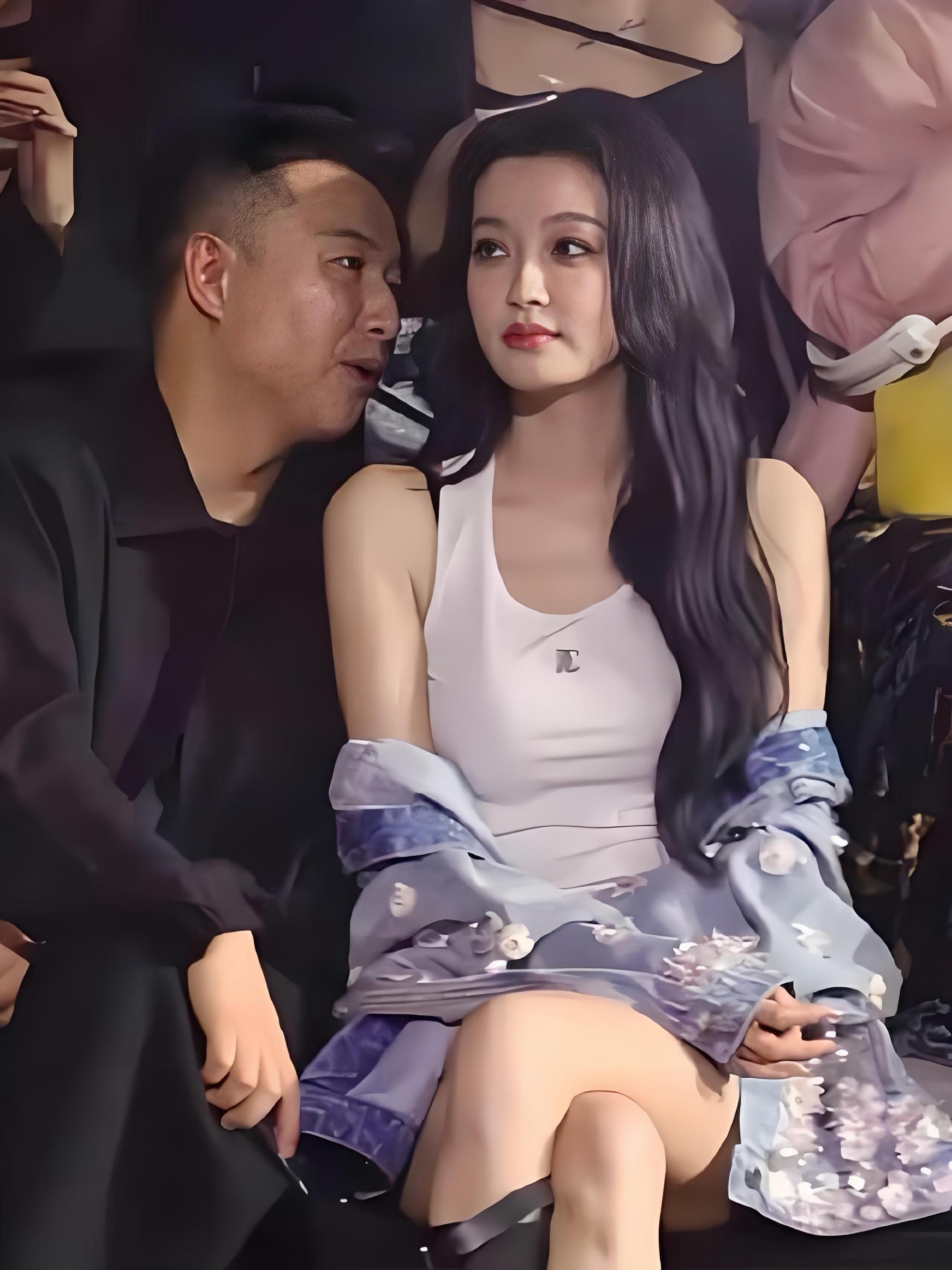 孙怡 旁边男人是谁？ ​​​