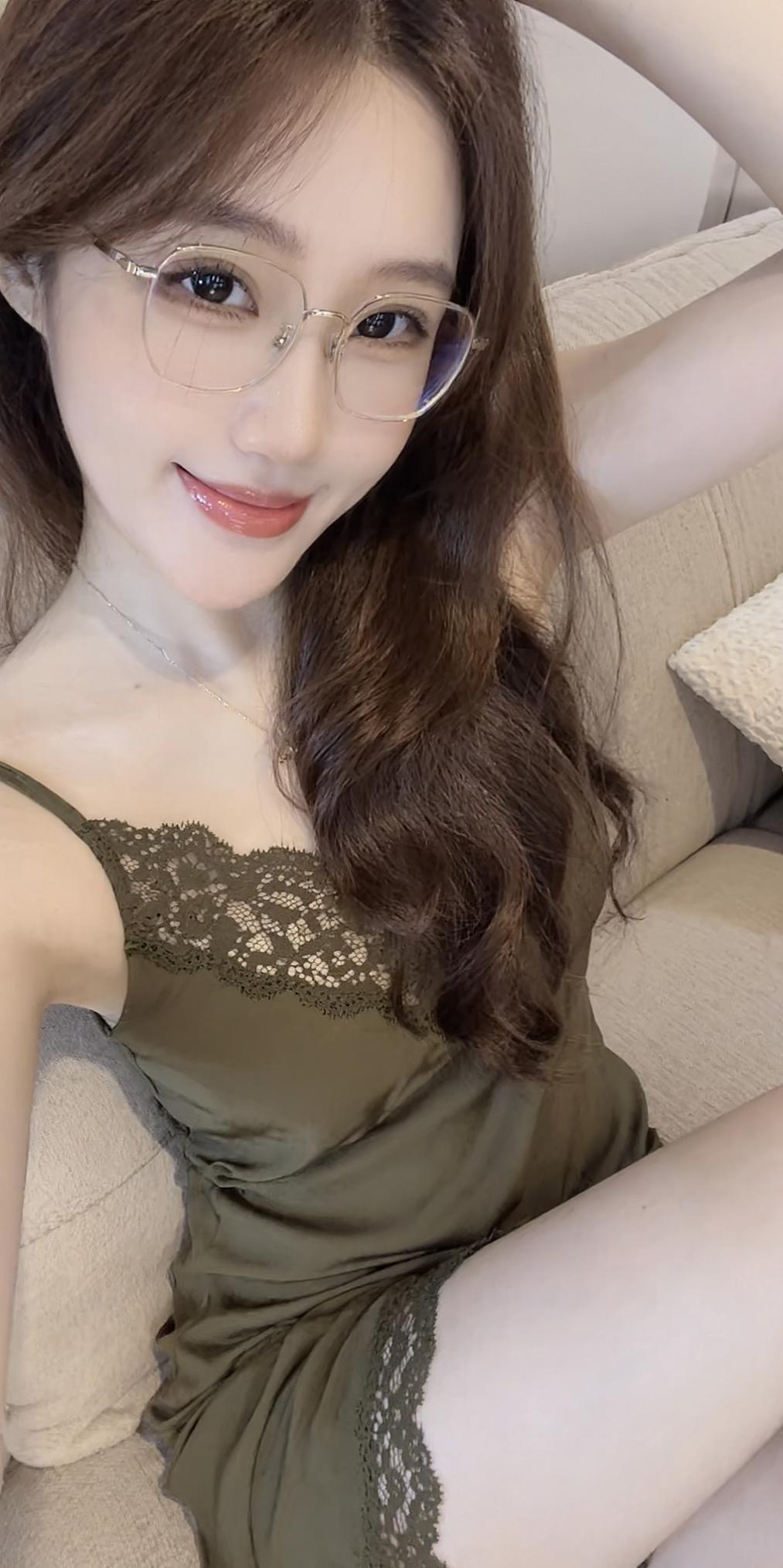 AI无镜高清质感照