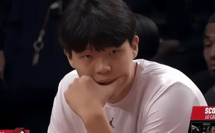 杨瀚森[超话]  一切都是冲击梦想必须经历的，加油吧小伙子，赛季才刚刚开始 ​​