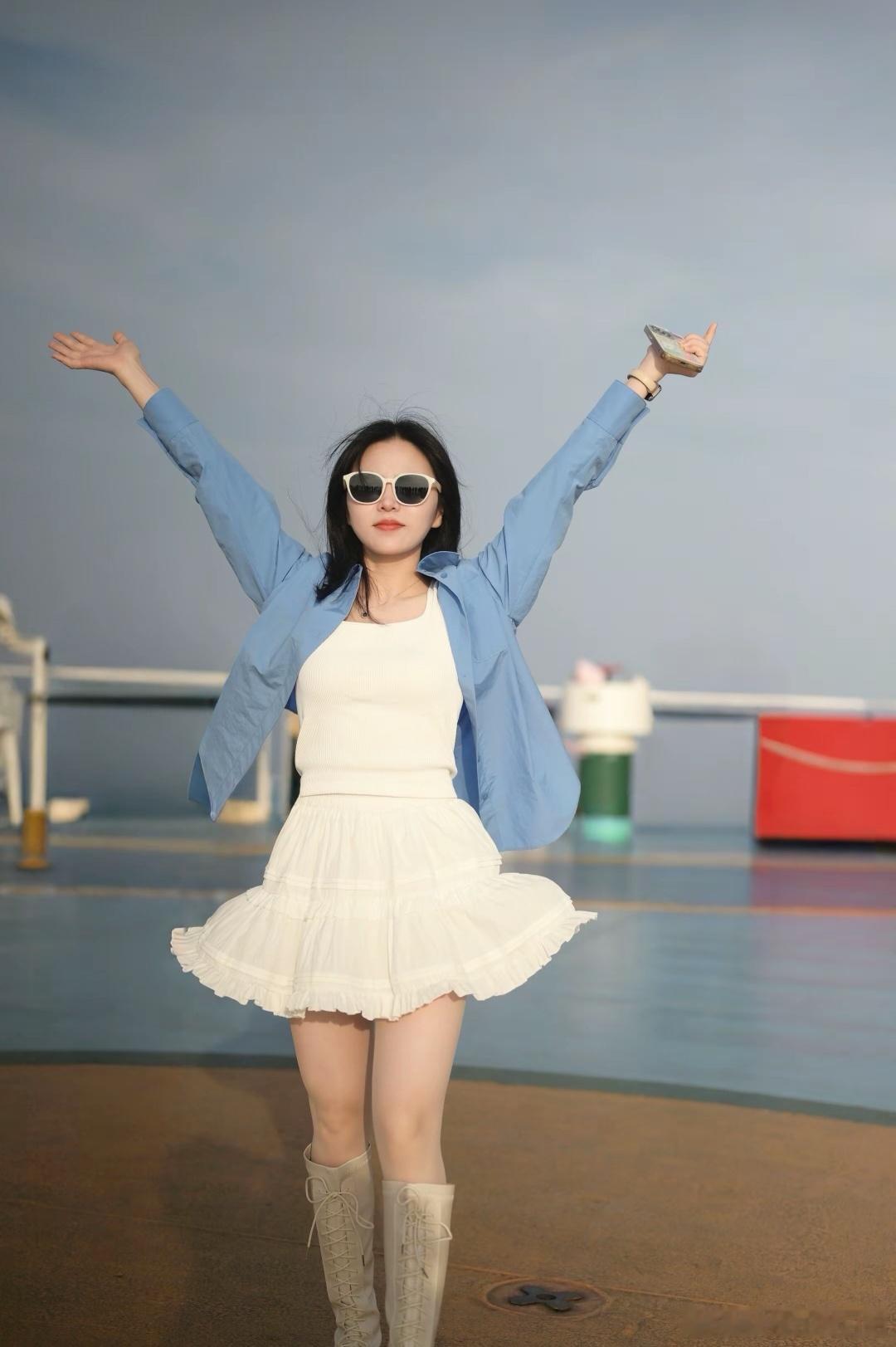 少女写真马年接福马年大吉颜控正义日记的红包绘梦长廊有点美 