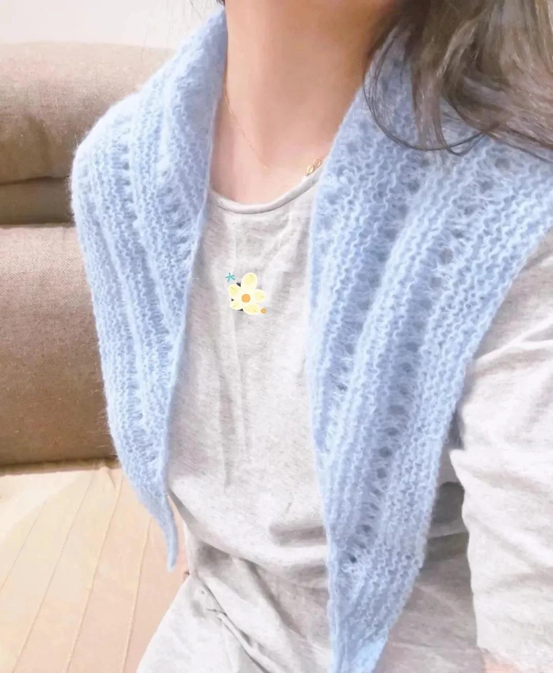 #宝藏兴趣攻略# 
#爱生活爱编织# 
马上就要立冬了，帽子围巾编织教程收藏起来