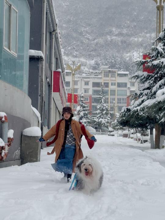 被大雪❄️覆盖的康定，像一份礼物