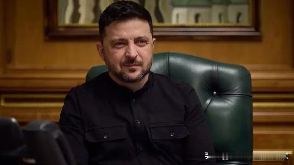 泽连斯基回应袭击普京官邸称俄方的说法“纯属捏造”，目的是破坏乌方与特朗普团队的合