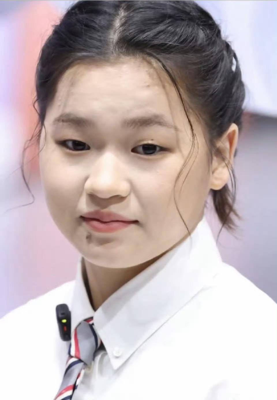 抵达上海，全红婵新形象亮相，新岗位曝光

全红婵又上了热搜，在整个正月里面，虽然