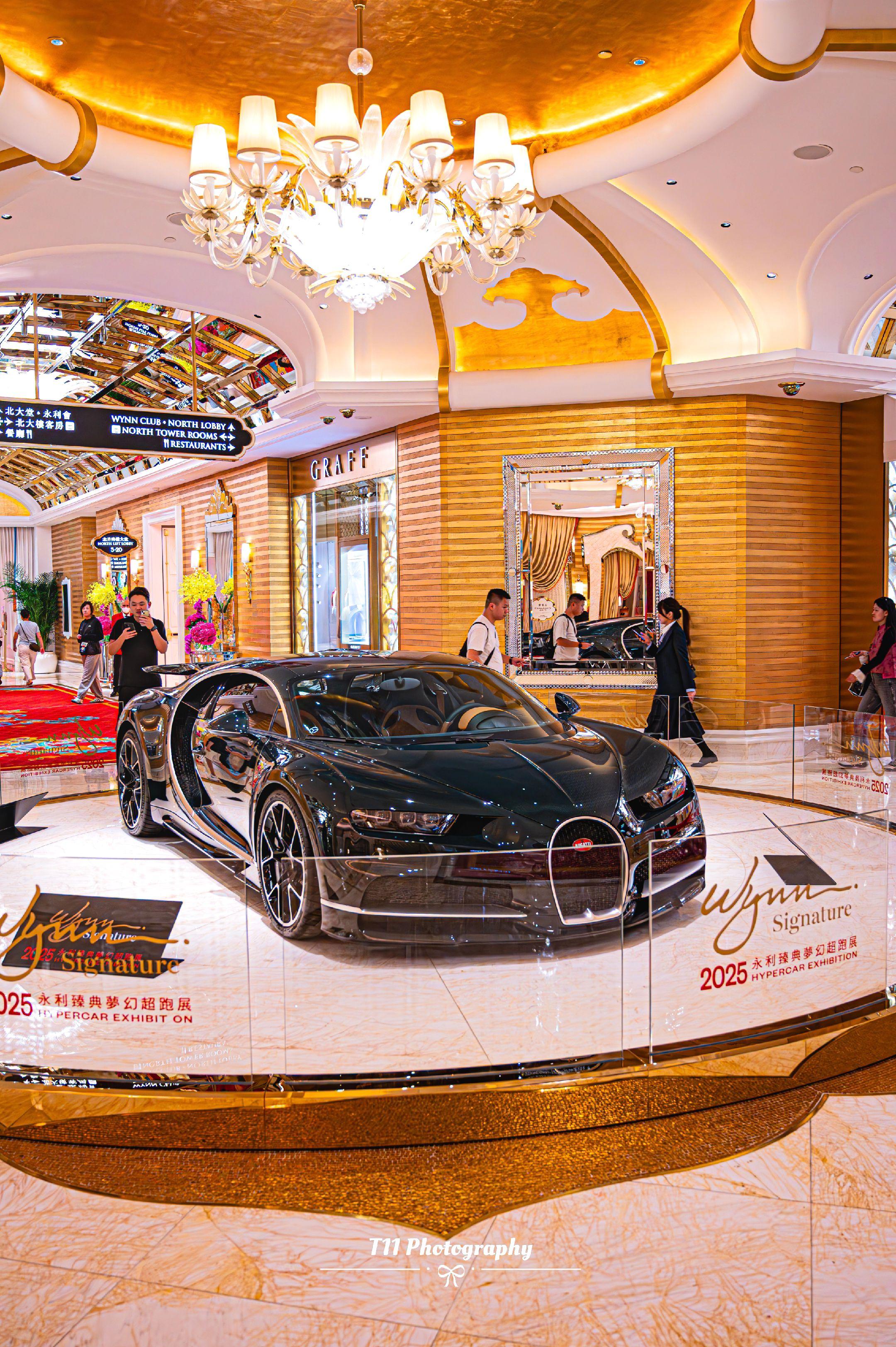 少见的绿碳Chiron.来自美国的绿碳Bugatti Chiron，原...
