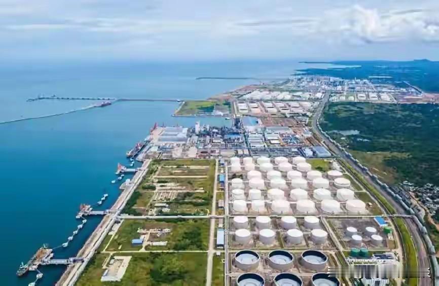 海南封关这事儿，背后可是中国下的一盘大棋。封关后，海南将成为一个“境内关外”区域