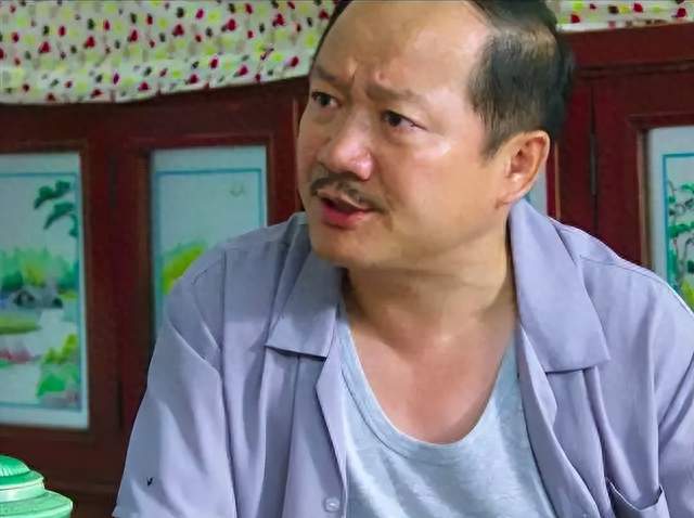 里子面子全丢！谢广坤翻车1天后，多猛料被扒，赵本山管不住他？