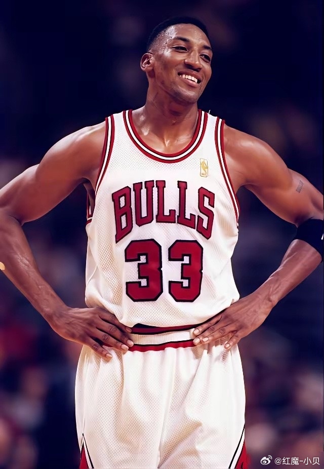 NBA历史最强二当家是谁？1. 皮蓬：6冠在手，二当家典范，顶级全能小前锋，攻防