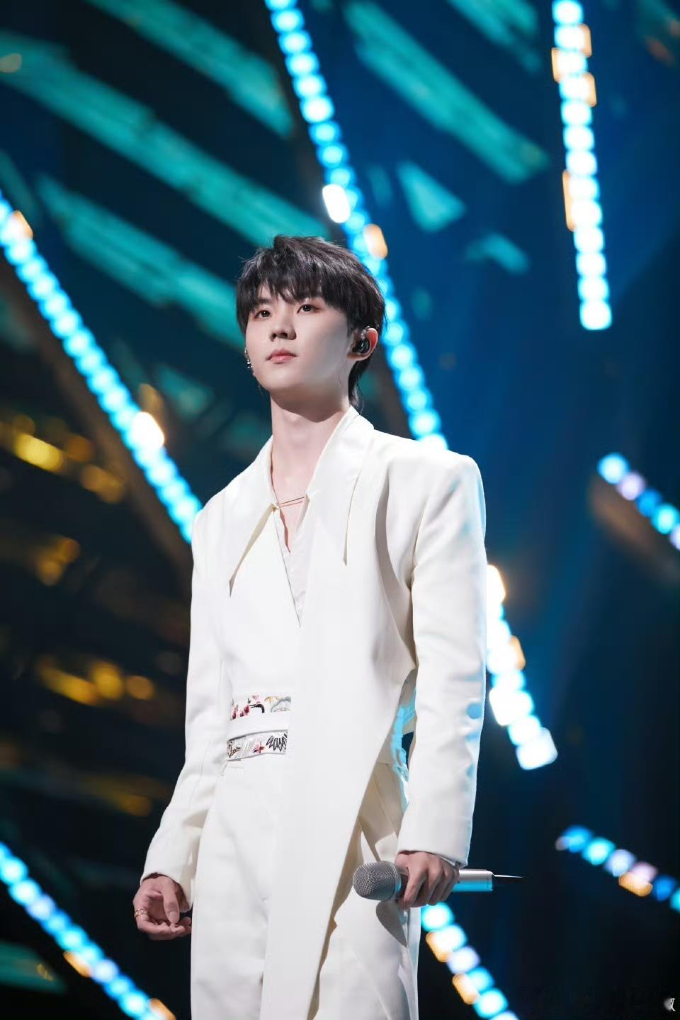 那英还在回味和马嘉祺唱兰亭序声鸣远扬 不止观众在N刷！那英在声鸣远扬里也在回味兰