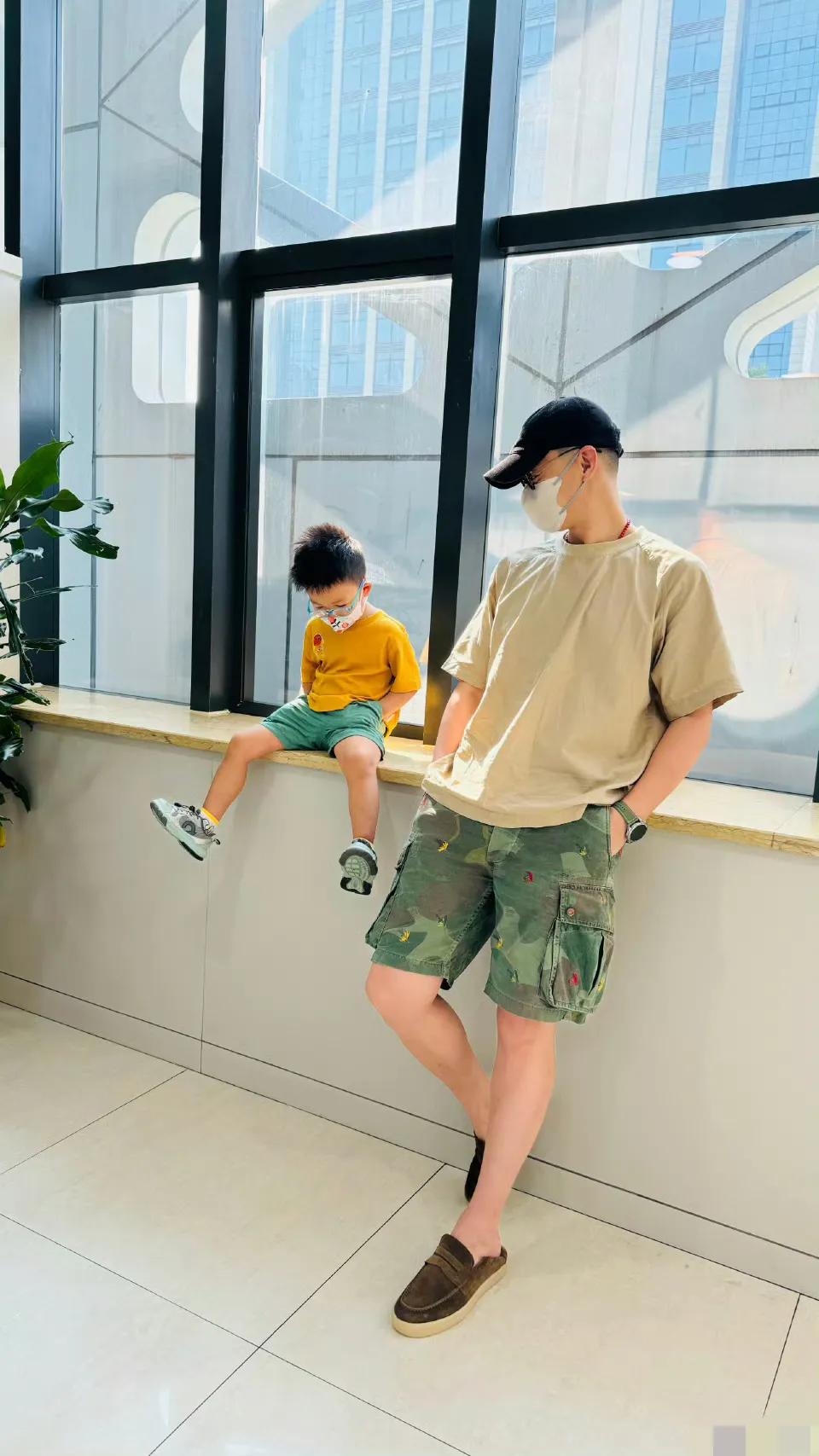 朱丹引发热议！
9月2日，朱丹突然引发了热议，起因是一大早朱丹就在社交平台发文晒