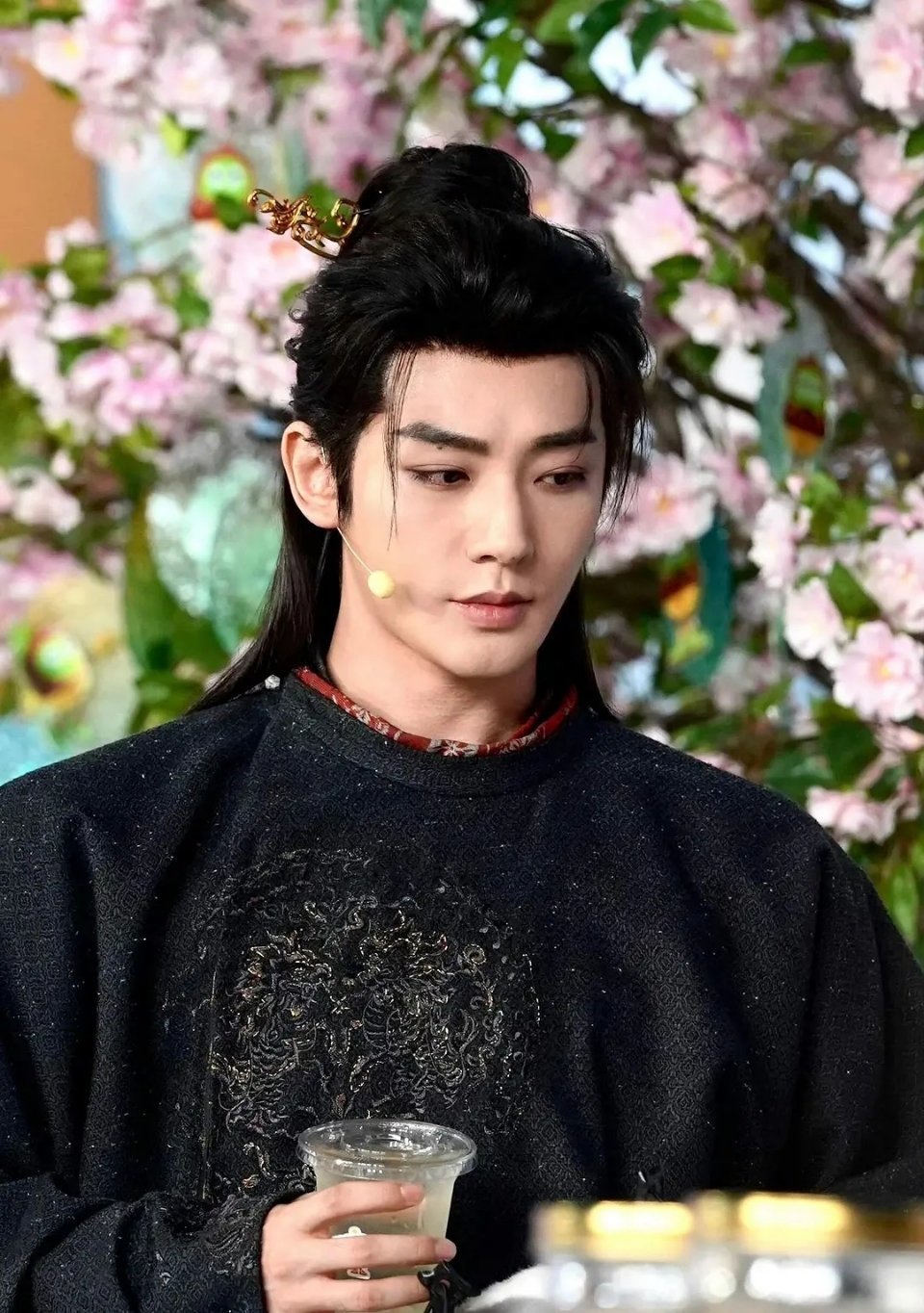 还能等到邓为进组吗 怎么渐渐的查无此人了 