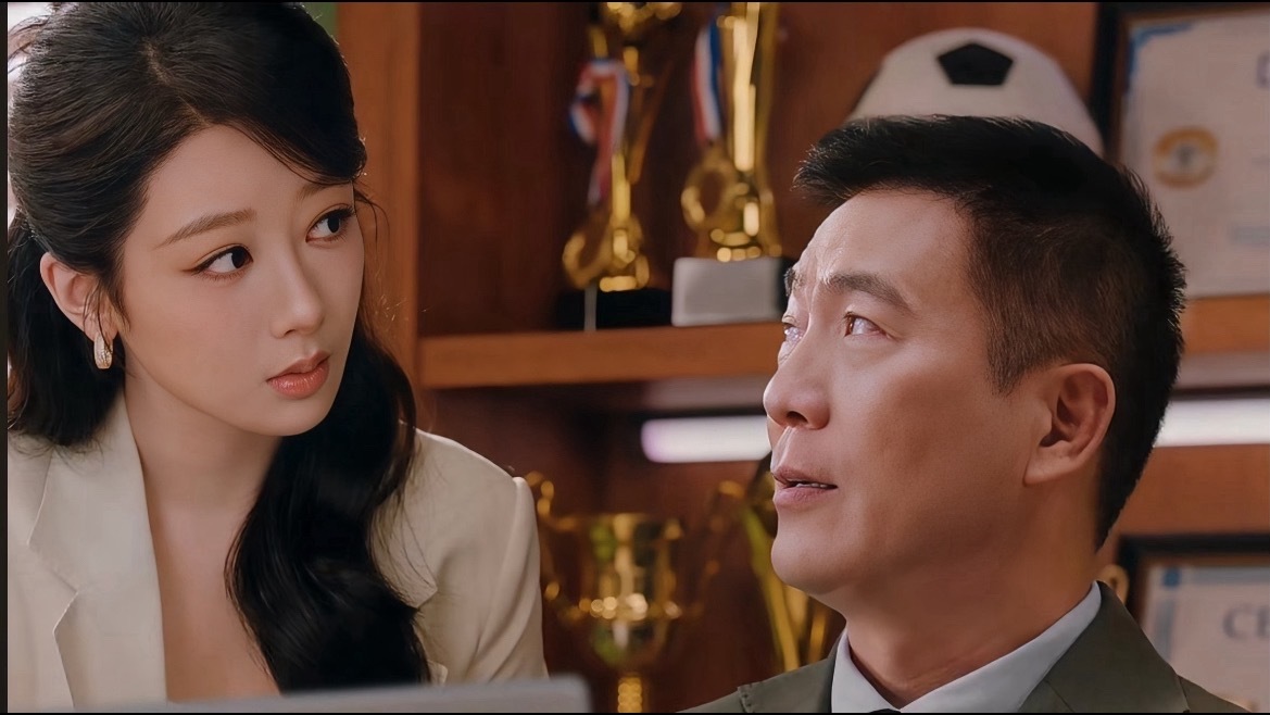杨紫范志毅黄健翔的世界杯新角色当代年轻人的精神内耗，被世界杯一键治愈啦蒙牛全新T
