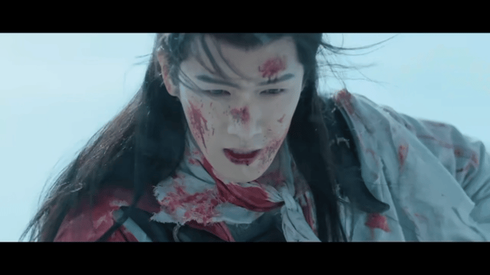 李昀锐冰湖重生踏尸迎战名场面李昀锐第1集1分31秒踩尸山镜头1分31秒镜头冲击力