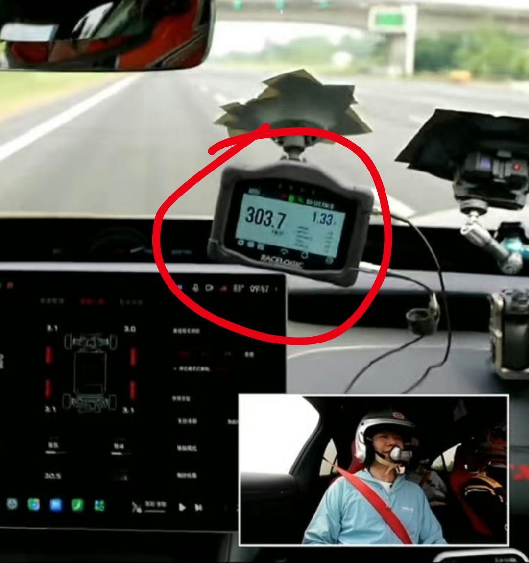 雷军是真车圈劳模，这半年直播快10次了吧，而且每次直播时长都很长，从SU7到YU