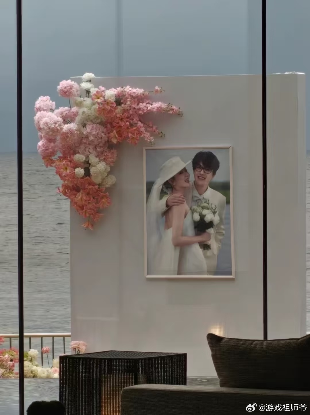 我的青春结婚了！居然看到了许嵩婚礼现场的照片！ 青春里的歌手收获幸福，恭喜许嵩！