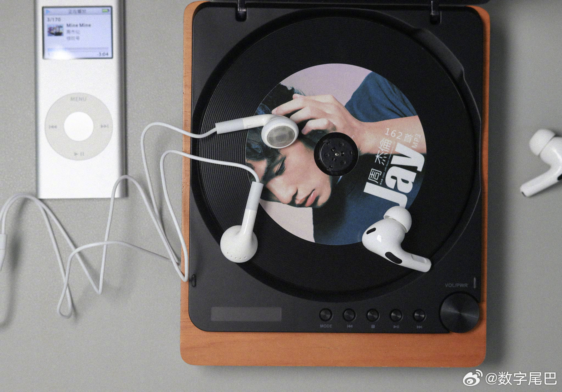 有线耳机如何从弃子变顶流2022 年火过一段时间，又来了不推荐大家买，玩一两次你