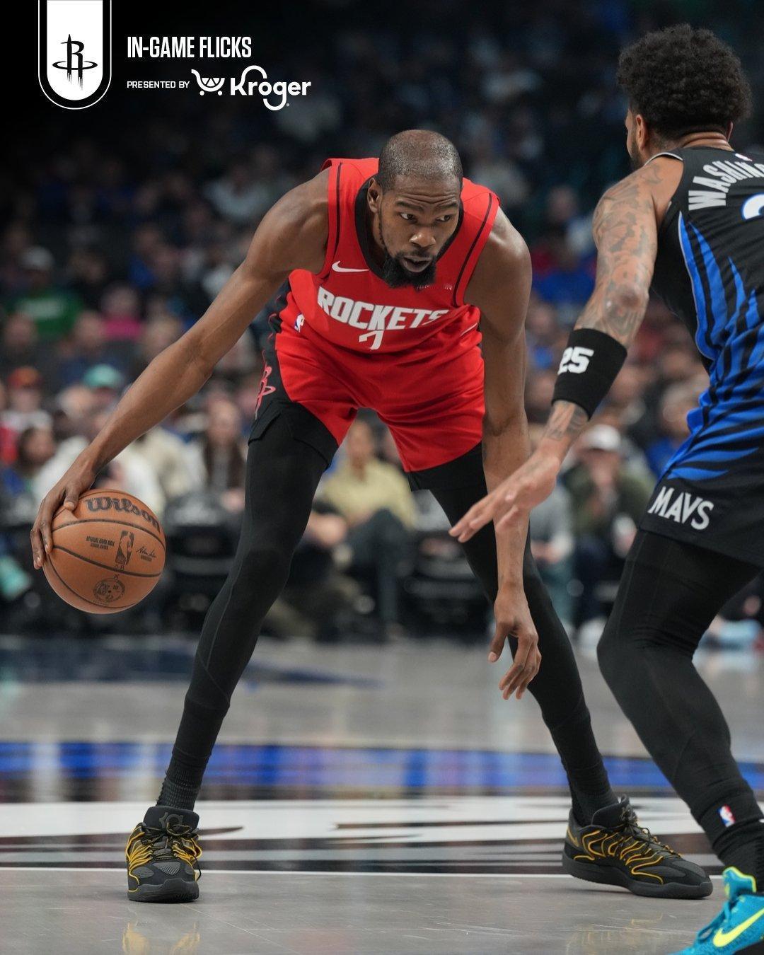 火箭上半场能跟独行侠打平，真的就是全靠杜兰特一个人撑着啊，没有阿杜顶住就花了，火