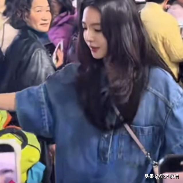 章若楠，内娱终于有会认错的顶流了！

3月6日，章若楠的一段视频冲上热搜，原本是